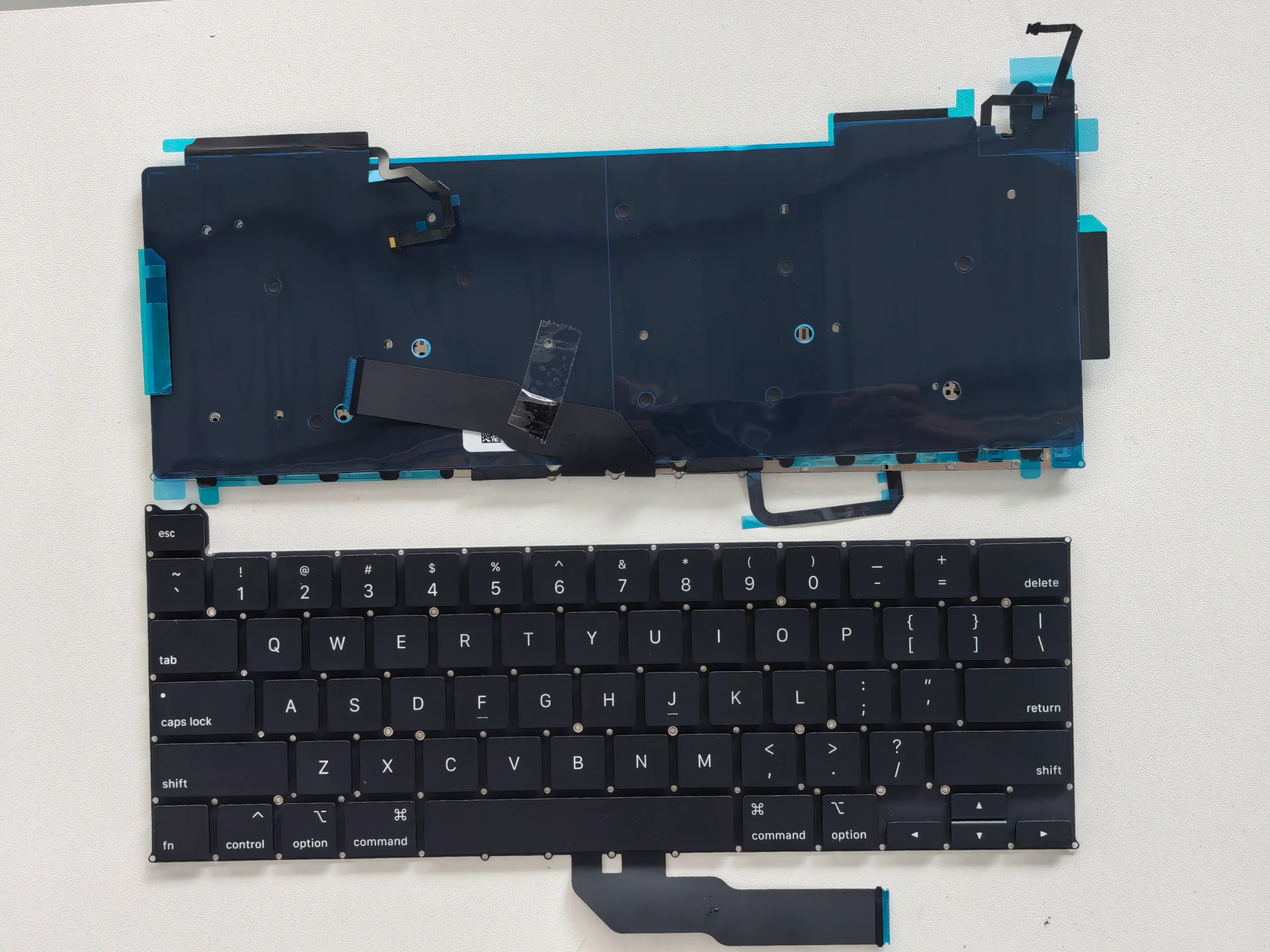 Picture of Laptop US keyboard forNew Replacement Keyboard Laptop For APPLE A2251 small carriage return BLACK Backlit US US Layout